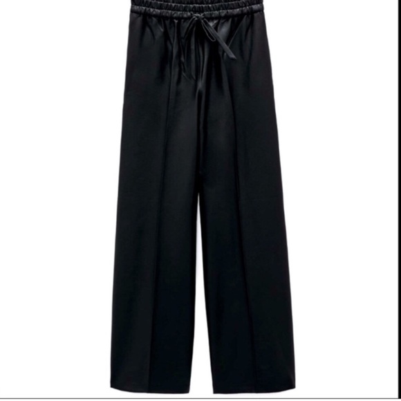 Zara BLK Wax Effect Pants - Sz Medium - NWT - Picture 6 of 9